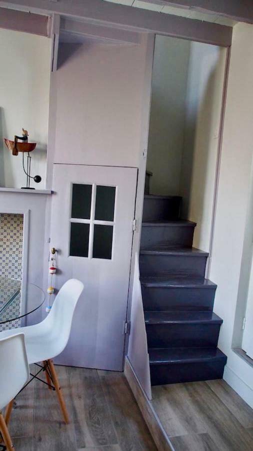 Calme Et Authenticite Au Coeur Du Courtgain Holiday home *